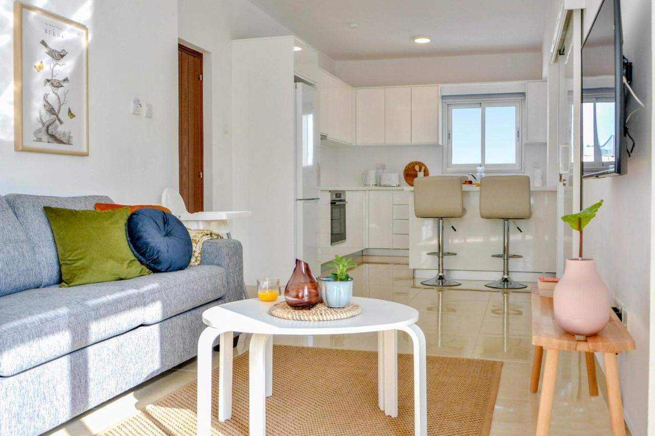 شقة Phaedrus Living: Seaside Luxury Flat Lighthouse 67 بافوس المظهر الخارجي الصورة